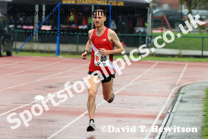 Senior Mens 6 Stage 2025 Northern Athletics Autumn Road Relays, Leigh, Lancashire. Photo: David T. Hewitson/Sports for All Pics